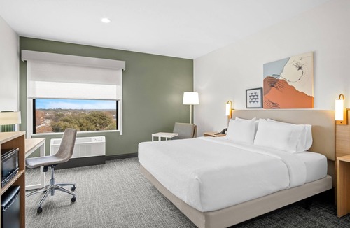 Garland Hotel | Spark By Hilton Garland Dallas East