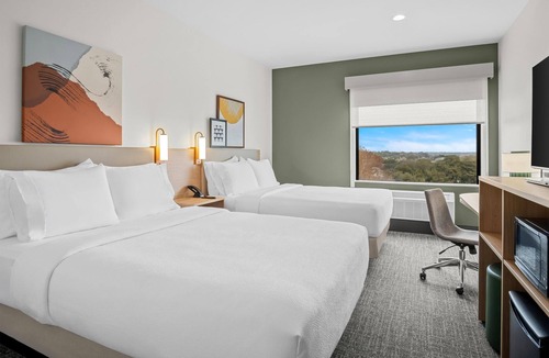 Garland Hotel | Spark By Hilton Garland Dallas East