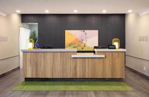 Barker Hotel | Spark by Hilton Houston West Clay Road