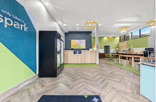 Kodak Hotel | Spark by Hilton Kodak