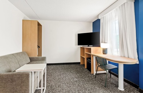 Lexington Hotel | Spark by Hilton Lexington