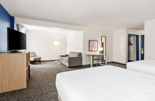 Lexington Hotel | Spark by Hilton Lexington