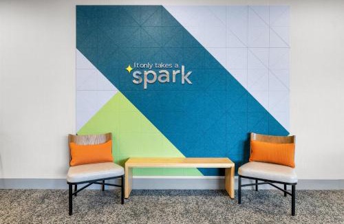 Lockport Hotel | Spark by Hilton Lockport