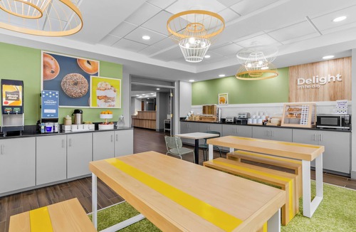 Lynchburg Hotel | Spark by Hilton Lynchburg