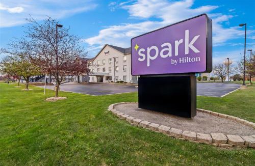 Merrillville Hotel | Spark By Hilton Merrillville