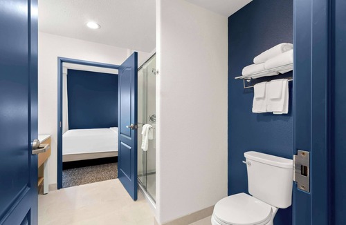 Missouri City Hotel | Spark by Hilton Missouri City Sugar Land