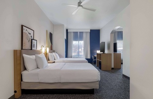Nacogdoches Hotel | Spark by Hilton Nacogdoches