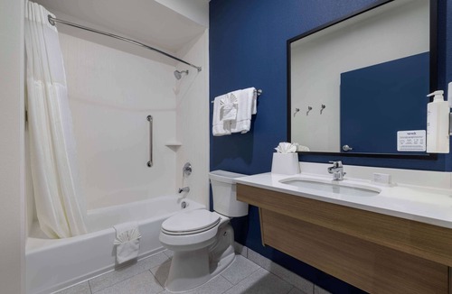 Nacogdoches Hotel | Spark by Hilton Nacogdoches