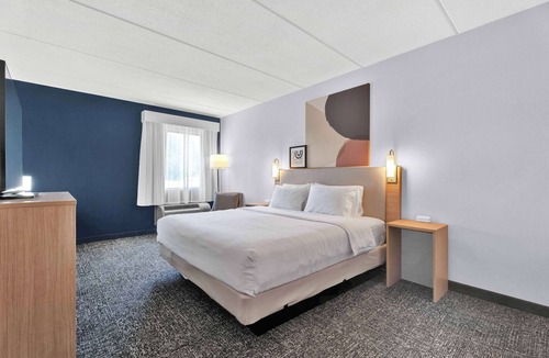 Plymouth Hotel | Spark by Hilton Plymouth
