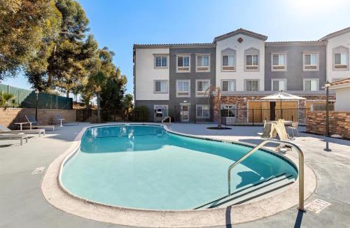 Redlands Hotel | Spark By Hilton Redlands