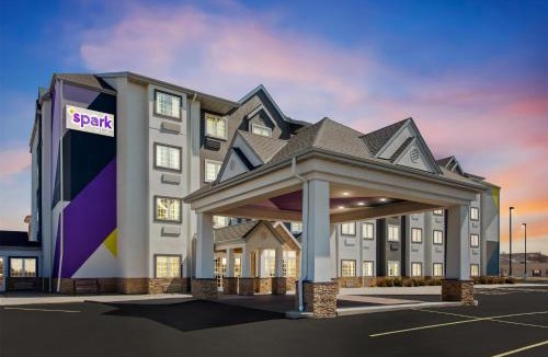 Rochester Hotel | Spark by Hilton Rochester South