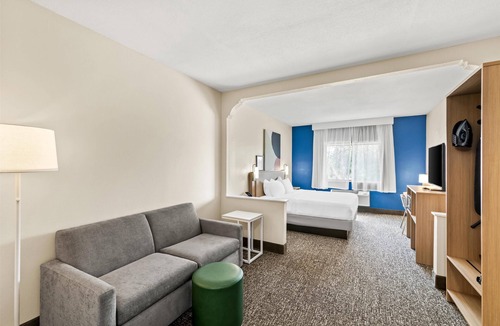 Round Rock Hotel | Spark by Hilton Round Rock