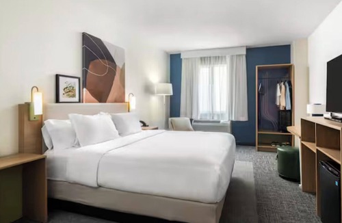 West San Antonio Hotel | Spark by Hilton San Antonio near SeaWorld