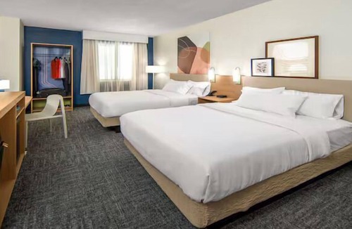 Sheridan Hotel | Spark by Hilton Sheridan