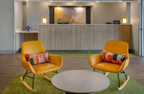 St. Robert Hotel | Spark by Hilton St Robert Fort Leonard Wood