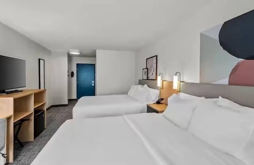 Stafford Hotel | Spark by Hilton Stafford Sugar Land