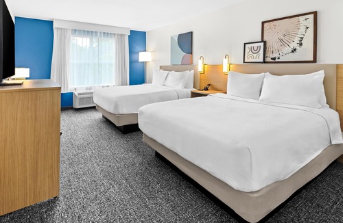 Sumter Hotel | Spark by Hilton Sumter