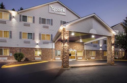 Tumwater Hotel | Spark by Hilton Tumwater