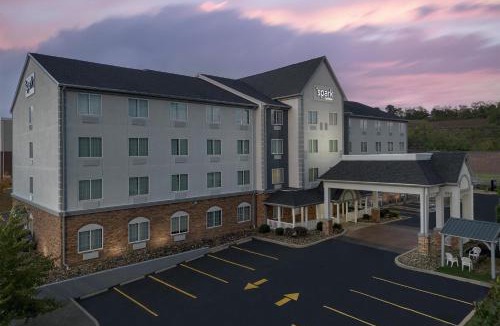 Strabane Hotel | Spark by Hilton Washington Meadowlands Blvd