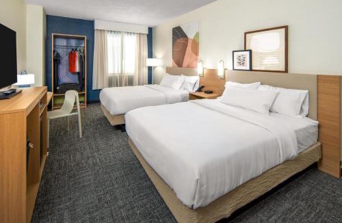 Waynesboro Hotel | Spark by Hilton Waynesboro