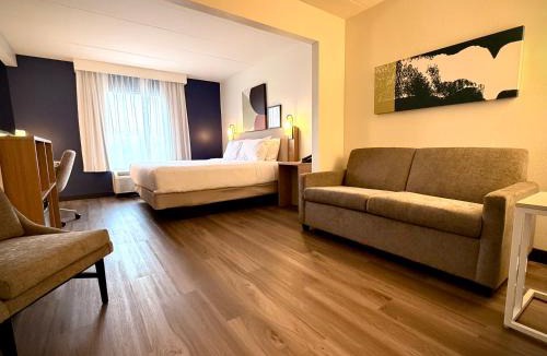 Waynesboro Hotel | Spark by Hilton Waynesboro