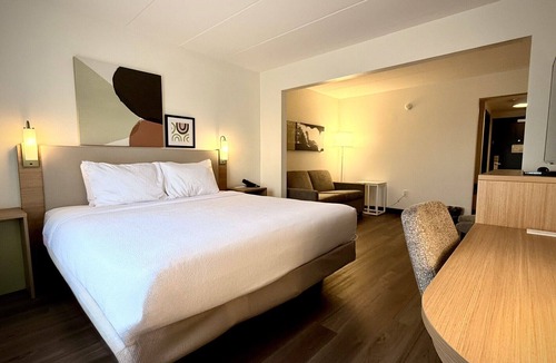Waynesboro Hotel | Spark by Hilton Waynesboro
