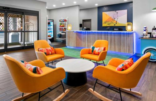 Wichita Falls Hotel | Spark by Hilton Wichita Falls