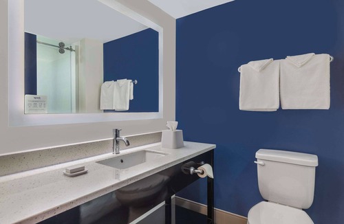 Winchester Hotel | Spark by Hilton Winchester
