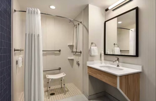 Woburn Hotel | Spark by Hilton Woburn Boston