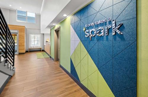 Woodbridge Hotel | Spark By Hilton Woodbridge