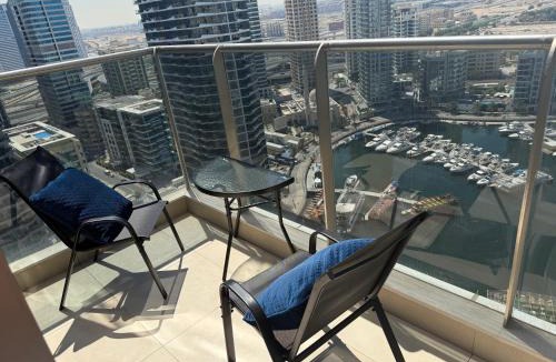 Jumeirah Beach Residence Apartment | Sparkle Towers by Swarovski - Dubai Marina - High Floor - Beach Resort Sunset view