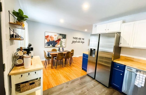 Geyser Crest House | Sparkling Clean Saratoga home near SPAC & Track Pets