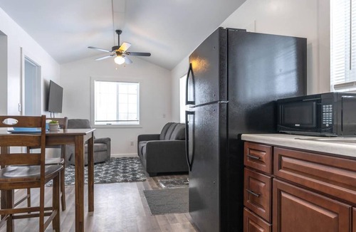 Laurium Cottage | Sparkling Clean! 2 Bedroom Cottage- Located in Beautiful Keweenaw