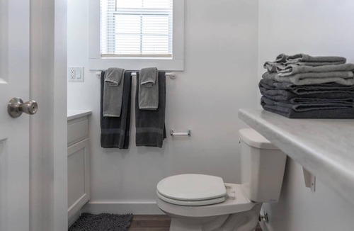 Laurium Cottage | Sparkling Clean! 2 Bedroom Cottage- Located in Beautiful Keweenaw