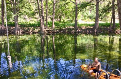 Leakey House | Sparkling Frio