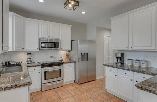 Far North Dallas House | Sparkling Gem for Families or Groups!