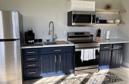 Bristol Apartment | Sparkling New Apartment!