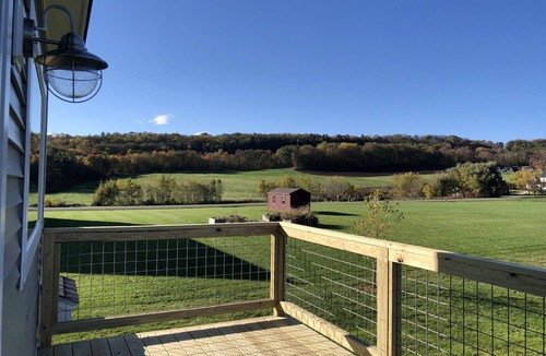 Bristol Apartment | Sparkling New Apartment!