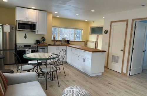 University District House | Sparkling new home in U district