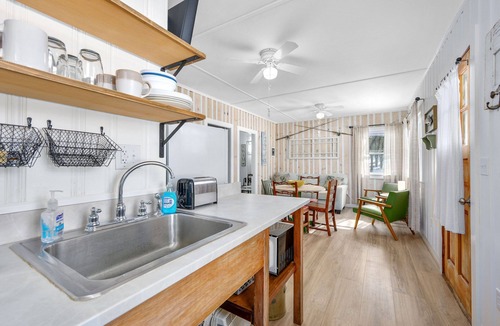 Sandwich Cottage | Sparkling Pond Views & Unforgettable Sunsets