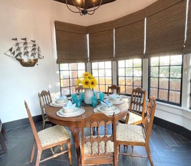 Midtown House | Sparkling pool home 6-BR Oasis Near Downtown