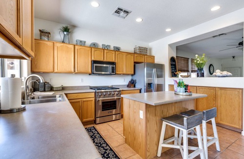 Sunrise House | Sparkling Pool Near The Wigwam, Spring Training, State Farm Stadium!