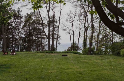 Plympton-Wyoming Cottage | Sparks on the Water- Blue Point Bay