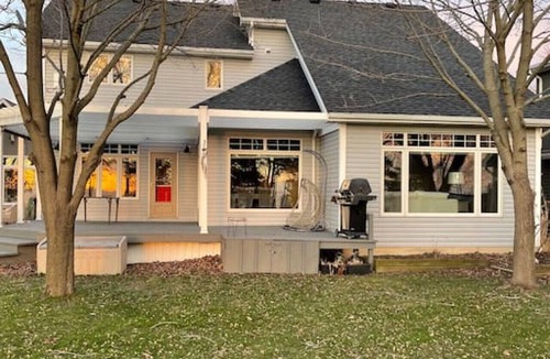 Plympton-Wyoming Cottage | Sparks on the Water- Blue Point Bay II