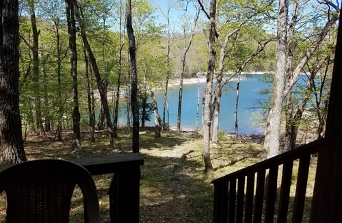 Lost Bridge Village House | Sparky's-Lakefront, Beautiful Shoreline- Close to Swim Pool & Marina!