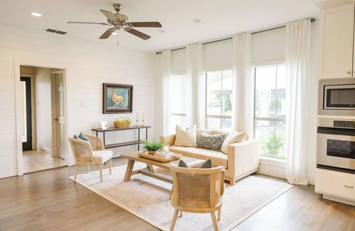 Hondo House | Sparrow Field Estate in Hondo, TX