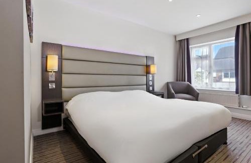 Gilmorton Hotel | Sparrow Hotel