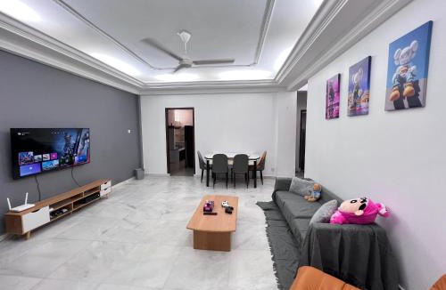 Kelantan Apartment | Sparrow House