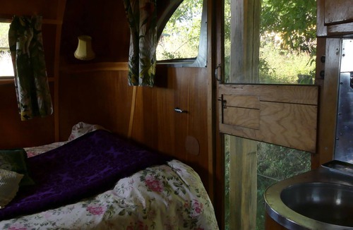 Manses House | SPARTAN - 1947