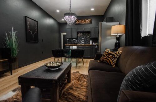 South Broadway Apartment | Speakeasy Suite at ArnoTriplex-Close to Downtown-Pet Friendly!